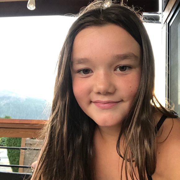 Meet your Posher, Maddison - Picture 2 of 3